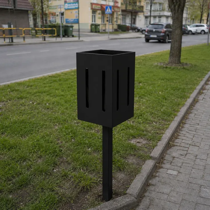 Kosz kw na słupku