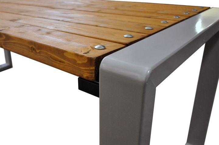 Stół Grande RAL 9006 Gotowe Po Kompresji (3).jpg